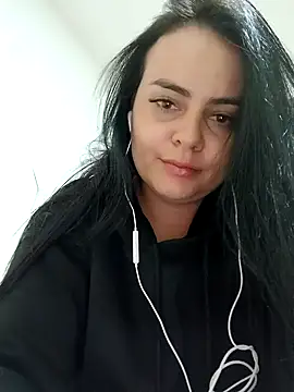 Im Amelia online show from 12-26-24, 11:46