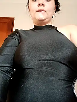 Im Amelia online show from 01-15-25, 10:46