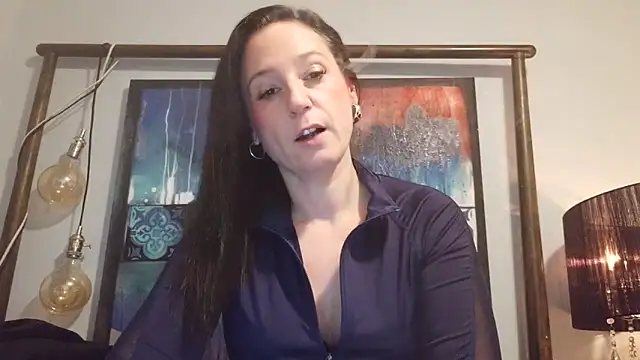 Audrey hotty online show from 12-01-25, 01:43