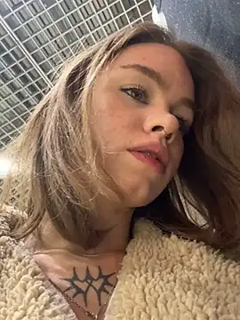 Street young online show from 12-29-24, 04:08