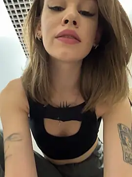 Street young online show from 03-07-25, 01:51