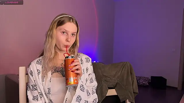 anahori  simon online show from 03-07-25, 09:17