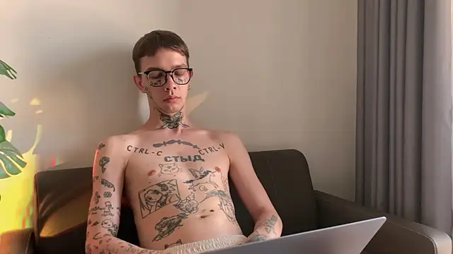 anahori  simon online show from 04-05-26, 12:30