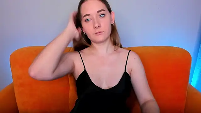 AlinaVice online show from 01-30-25, 01:11