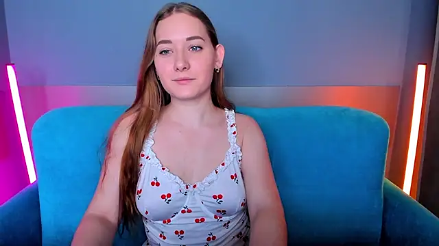 AlinaVice online show from 02-18-25, 01:54