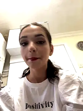 Snapshot of isabellaluv2 chatting on 12-05-24, 12:22 isabellaluv2 online show from 12-05-24, 12:22