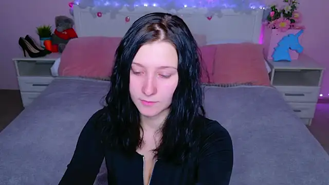 SarahStanley online show from 02-09-26, 08:02