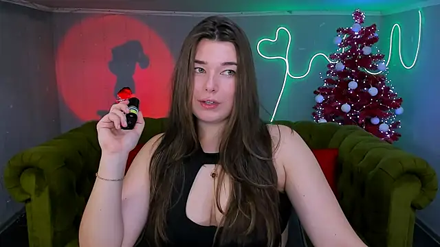 Snapshot of _Sun_Shy_ chatting on 12-23-24, 04:17  Sun Shy  online show from 12-23-24, 04:17