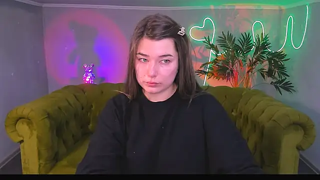 Snapshot of _Sun_Shy_ chatting on 01-27-25, 09:13  Sun Shy  online show from 01-27-25, 09:13