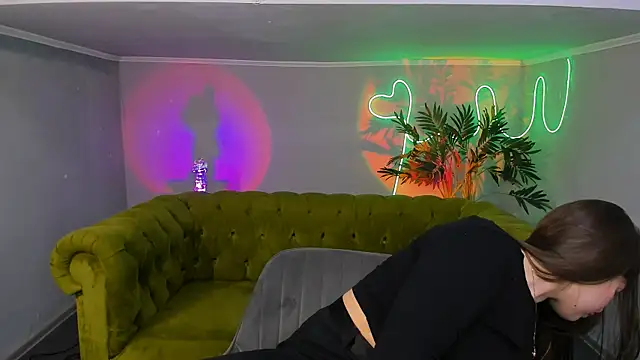 Snapshot of _Sun_Shy_ chatting on 01-31-25, 09:05  Sun Shy  online show from 01-31-25, 09:05