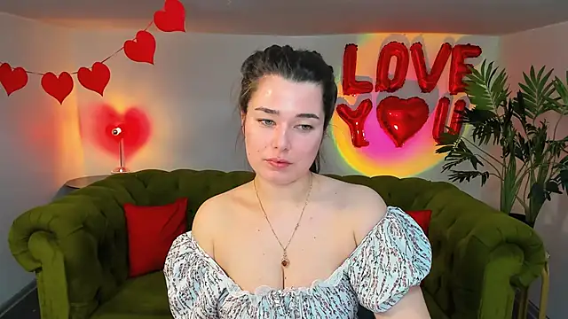 Snapshot of _Sun_Shy_ chatting on 02-24-25, 12:37  Sun Shy  online show from 02-24-25, 12:37