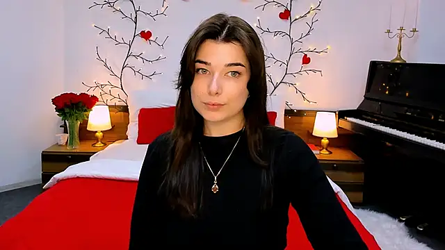 Snapshot of _Sun_Shy_ chatting on 09-29-25, 01:05  Sun Shy  online show from 09-29-25, 01:05