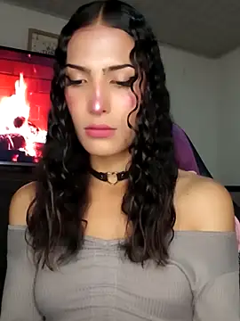 Lanna hott  online show from 11-17-25, 01:55