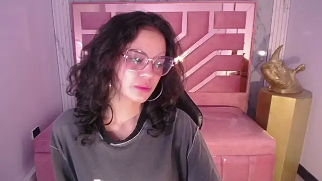 Tyna ch online show from 12-28-24, 08:04