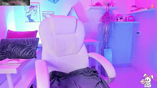 Valkiria ponce online show from 10-30-25, 05:31