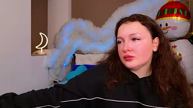 GloriNichols online show from 12-04-25, 06:12