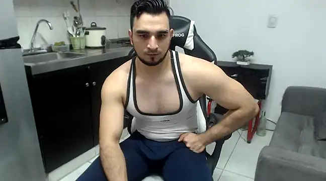 Snapshot of seux-88 chatting on 03-17-25, 10:06 seux-88 online show from 03-17-25, 10:06