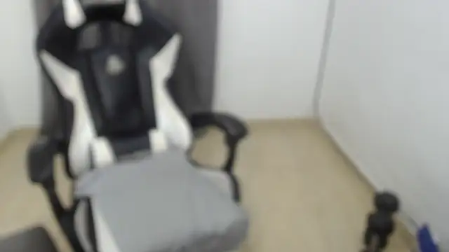 Snapshot of seux-88 chatting on 10-03-25, 11:24 seux-88 online show from 10-03-25, 11:24