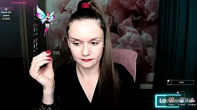 Snapshot of AriaGray chatting on 11-01-25, 08:55 AriaGray online show from 11-01-25, 08:55