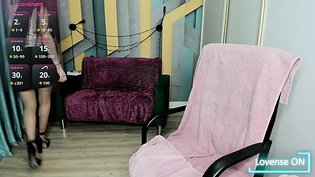 Snapshot of AriaGray chatting on 11-20-25, 02:17 AriaGray online show from 11-20-25, 02:17