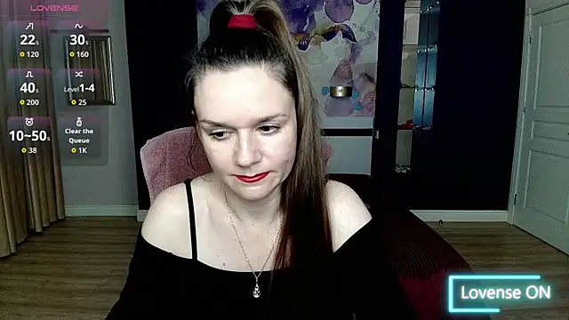 Snapshot of AriaGray chatting on 12-02-25, 04:29 AriaGray online show from 12-02-25, 04:29