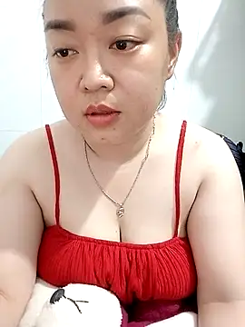 Snapshot of VyOanh2K chatting on 02-25-25, 04:31 VyOanh2K online show from 02-25-25, 04:31