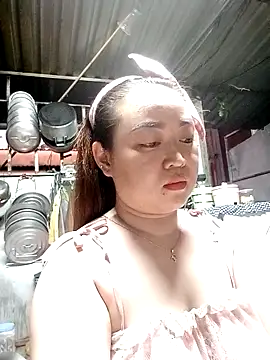 Snapshot of VyOanh2K chatting on 03-03-25, 11:22 VyOanh2K online show from 03-03-25, 11:22