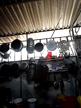 Snapshot of VyOanh2K chatting on 03-12-25, 07:46 VyOanh2K online show from 03-12-25, 07:46