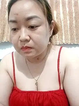 Snapshot of VyOanh2K chatting on 10-02-25, 04:14 VyOanh2K online show from 10-02-25, 04:14