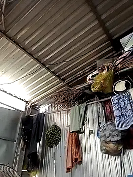 Snapshot of VyOanh2K chatting on 12-03-25, 01:57 VyOanh2K online show from 12-03-25, 01:57