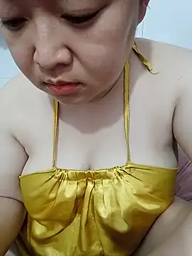 Snapshot of VyOanh2K chatting on 05-27-26, 03:53 VyOanh2K online show from 05-27-26, 03:53
