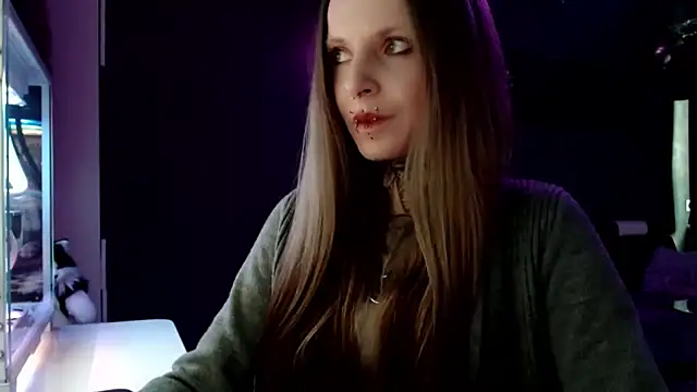 InesGold online show from 02-11-25, 10:48