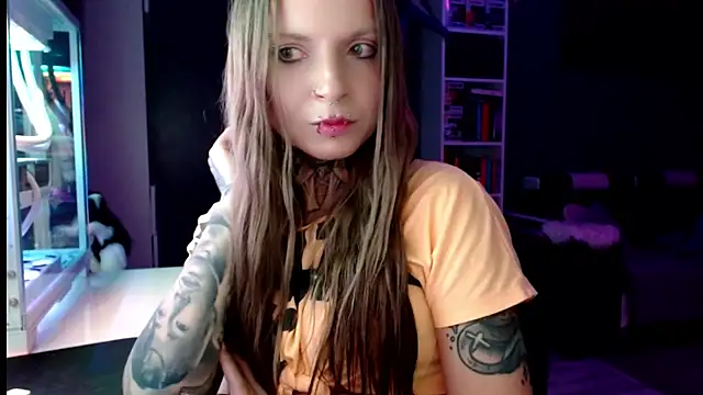 InesGold online show from 03-14-25, 07:12