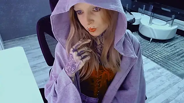 InesGold online show from 04-23-26, 06:14