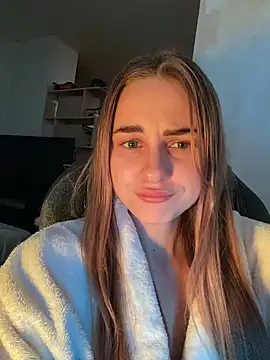 GraceTorrez online show from 01-21-25, 01:00