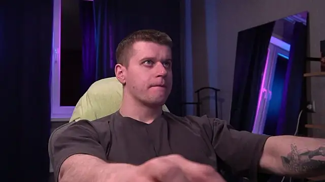 Bruno Banani online show from 03-10-26, 07:30