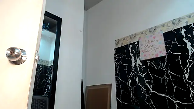 KristalTsXXX online show from 04-28-26, 02:44