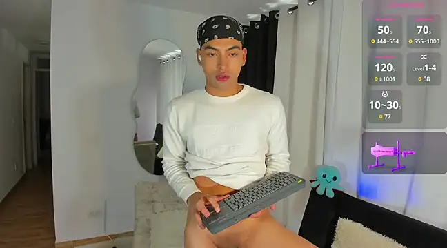 Snapshot of Andrew_x777 chatting on 03-10-25, 05:50 Andrew x777 online show from 03-10-25, 05:50