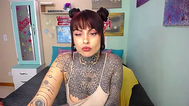 LolaRouse online show from 12-09-24, 07:07