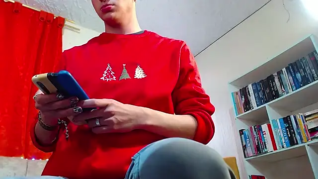 GabyThoms online show from 12-29-24, 08:48