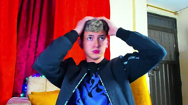 GabyThoms online show from 02-05-25, 06:02