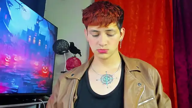 GabyThoms online show from 10-25-25, 05:37