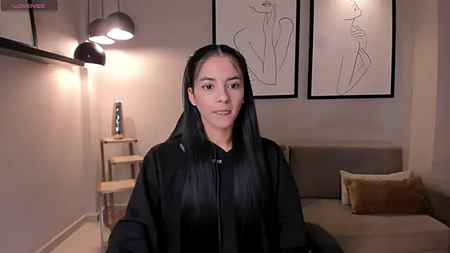 Snapshot of HannahJamesX chatting on 03-03-25, 05:39 HannahJamesX online show from 03-03-25, 05:39