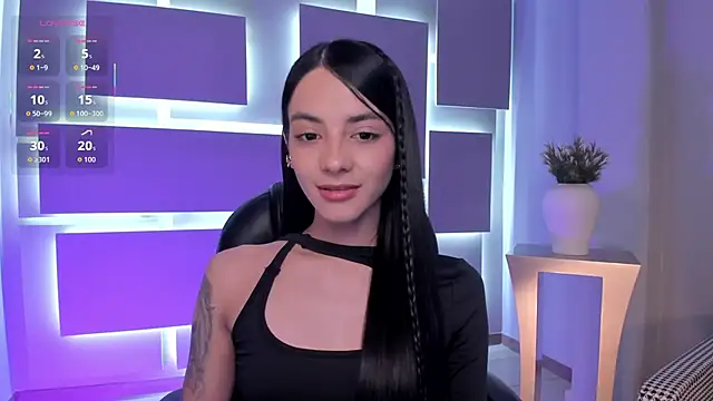 Snapshot of HannahJamesX chatting on 09-23-25, 07:39 HannahJamesX online show from 09-23-25, 07:39