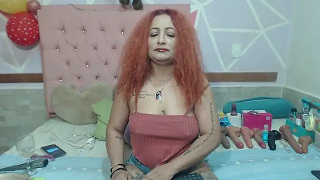 Lena lawson online show from 10-10-25, 09:03