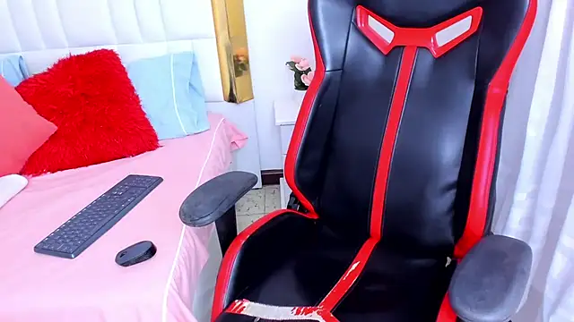 MadelineJackson online show from 03-23-25, 12:04