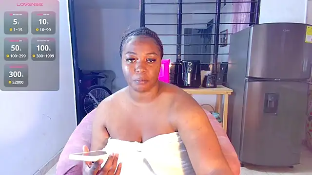 CiaraEbony online show from 02-06-25, 02:22