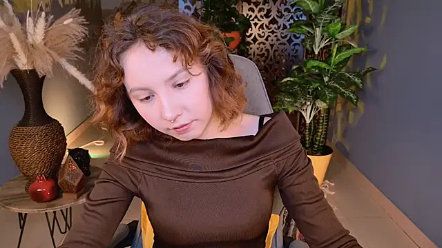 JasmineMilko online show from 11-25-25, 05:07