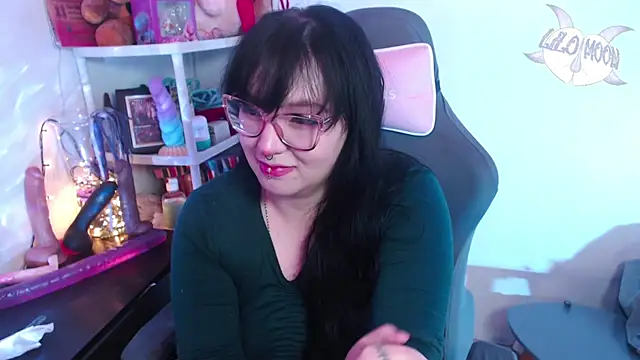 LiloMoon69 online show from 12-14-24, 06:35