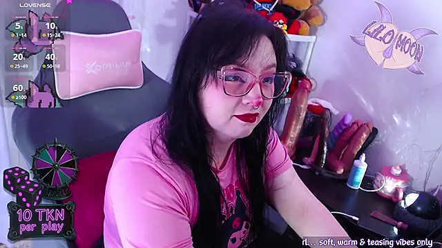 LiloMoon69 online show from 11-29-25, 02:20